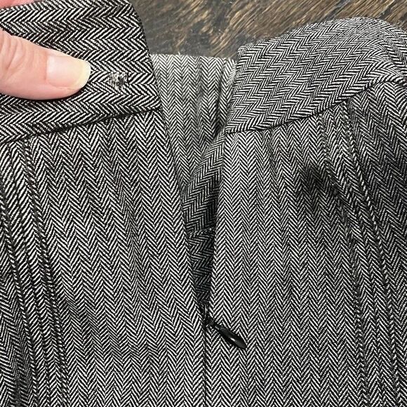 Ann Taylor Loft Skirt Womens 4 Black Herringbone Pleated Trumpet Lined Wool - Picture 4 of 6